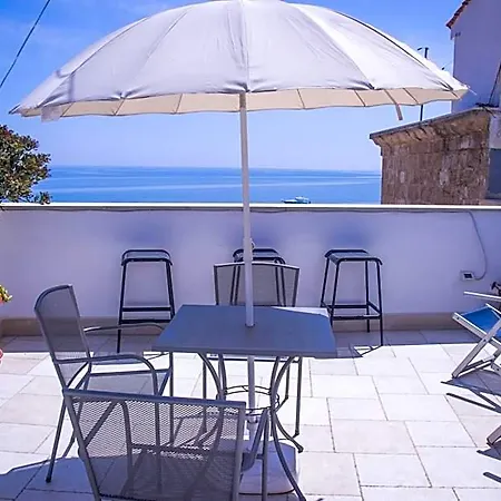 Bed & Breakfast La Muraglia 4*